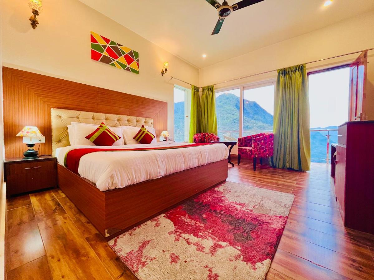 Kempty Myst Resort, Mussoorie - A Comfortable Stay ภายนอก รูปภาพ